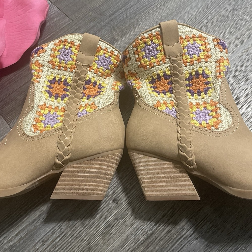 DV DOLCE VITA Kathryn Western Cowboy Boots Sz 6 Granny Square Crochet Boho *RARE - Picture 11 of 16